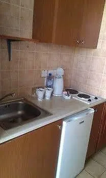 贝斯特韦斯特普拉斯拉尔科酒店 拉纳卡 塞浦路斯