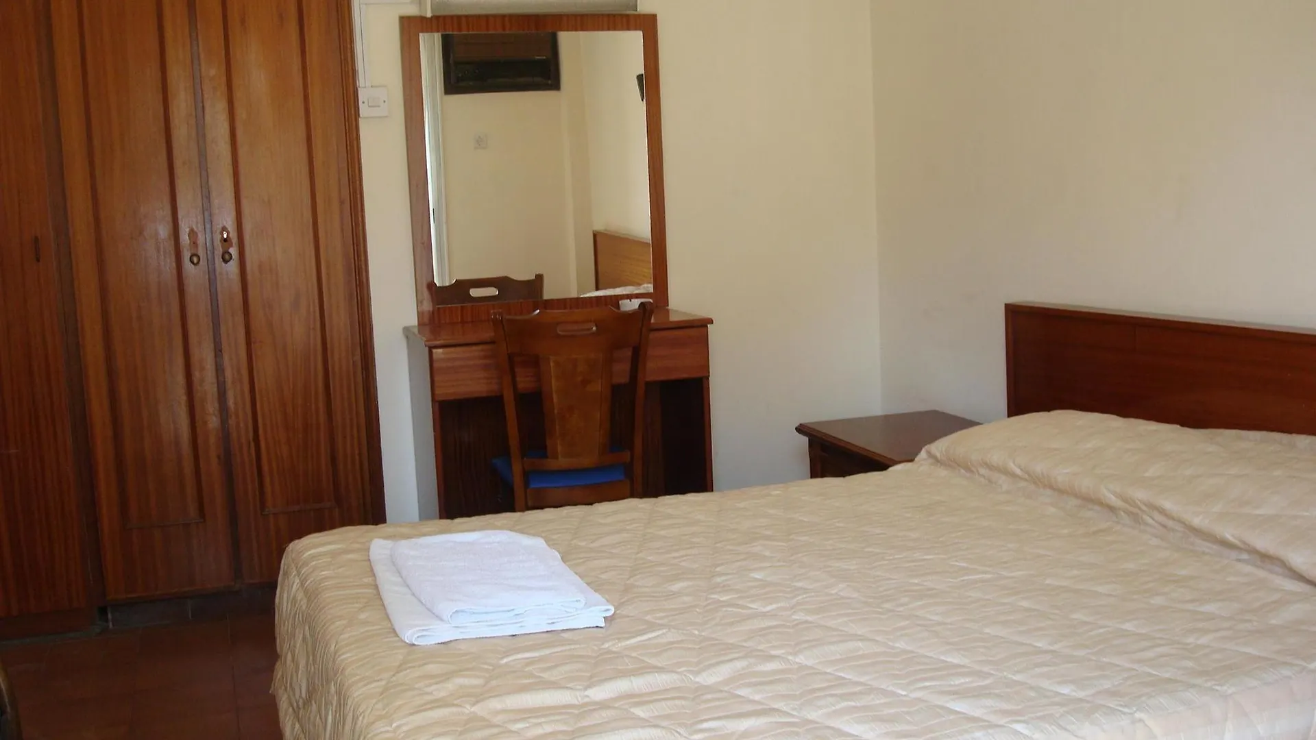 Hotel Best Western Plus Larco Larnaca